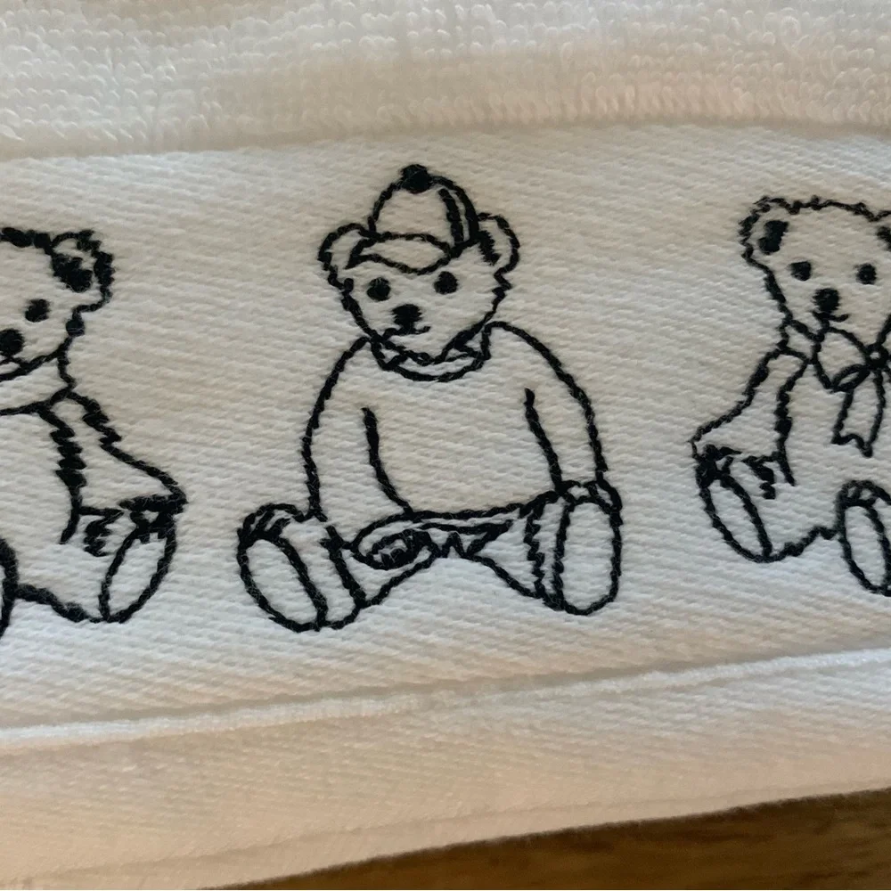 NWT Apdrable Teddy Bear embroidered hand towels by Deborah Connolly.